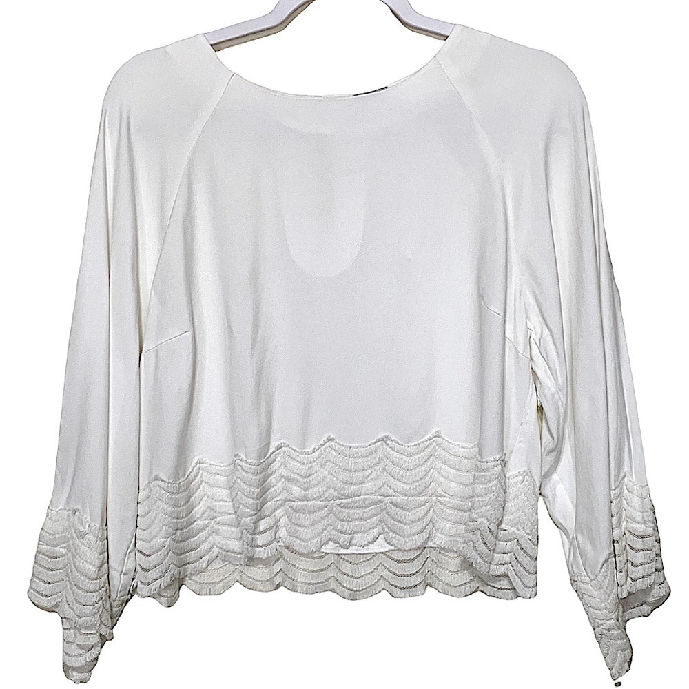 JONESY White Lace Trimmed Cropped Top Size Small
